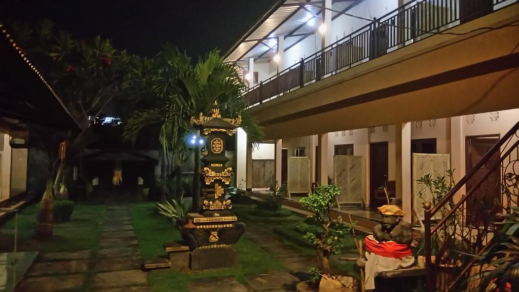 Puji Homestay Mataram Exteriér fotografie