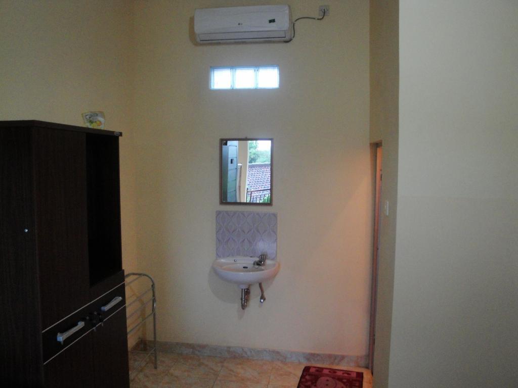 Puji Homestay Mataram Exteriér fotografie