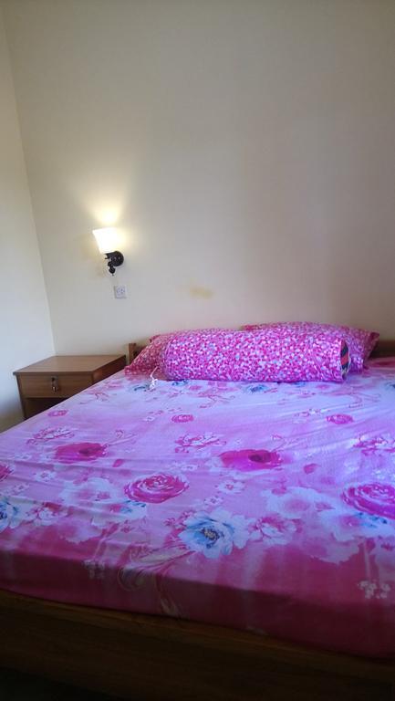 Puji Homestay Mataram Exteriér fotografie